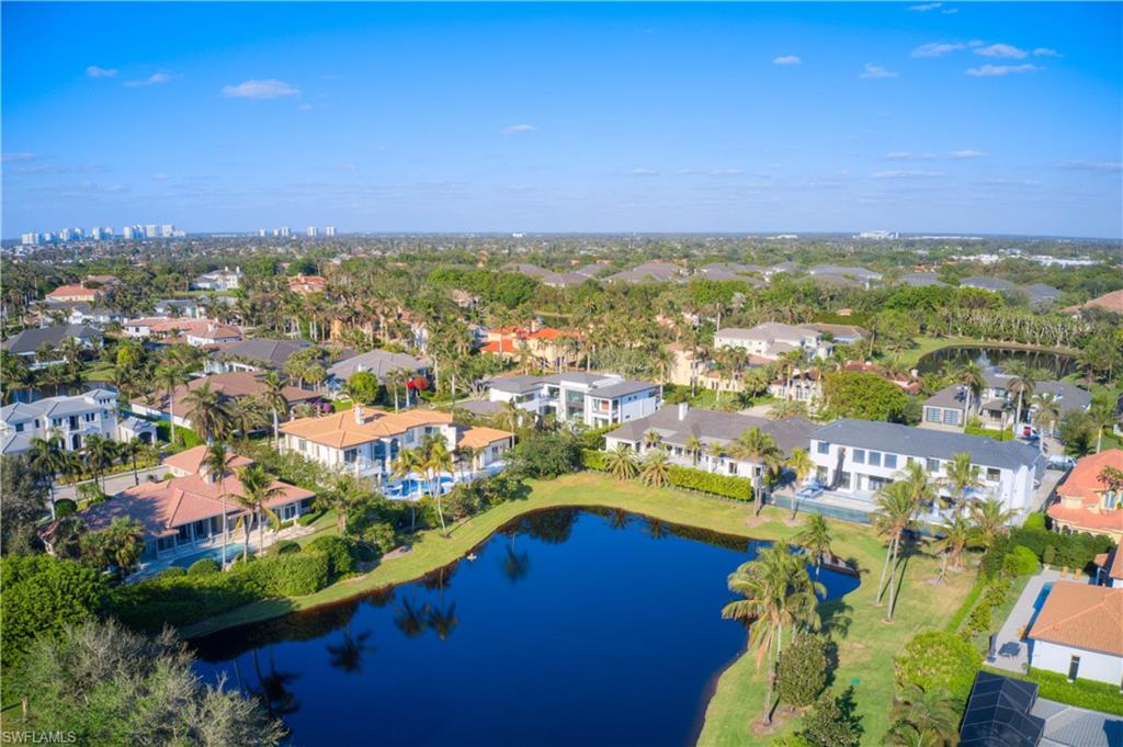 BAY COLONY SHORES - Residential