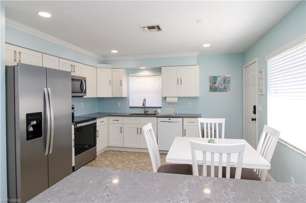 PINE RIDGE - Residential Lease