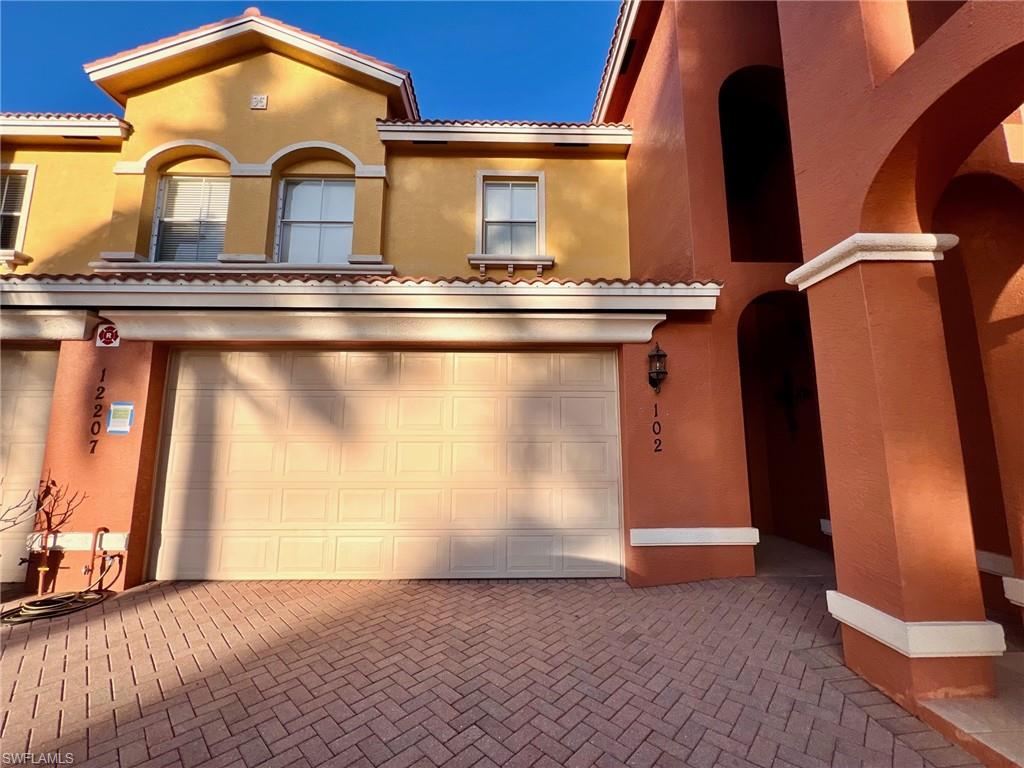 PORTOFINO - Residential Lease