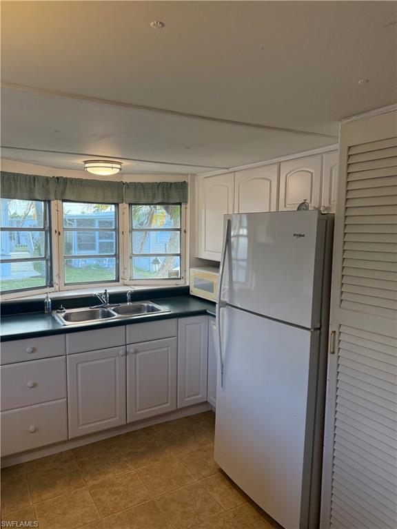 HITCHING POST MOBILE HOME PARK - Residential