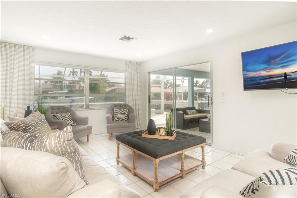 ROYAL HARBOR - Residential