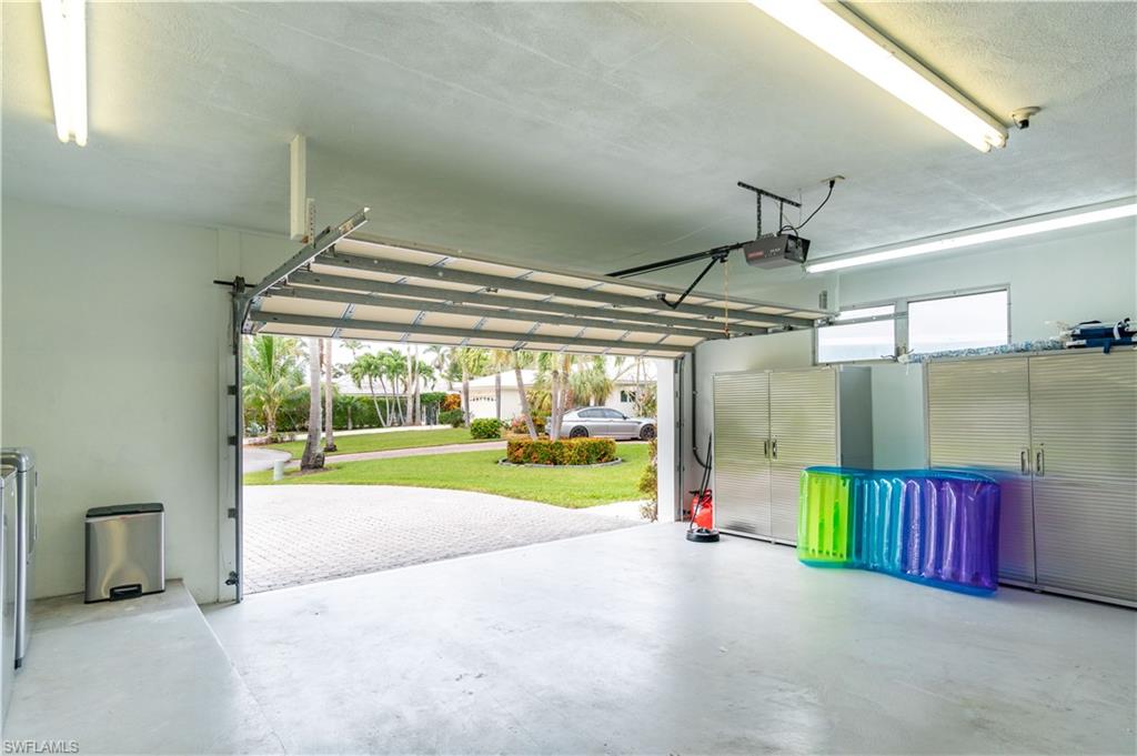 ROYAL HARBOR - Residential