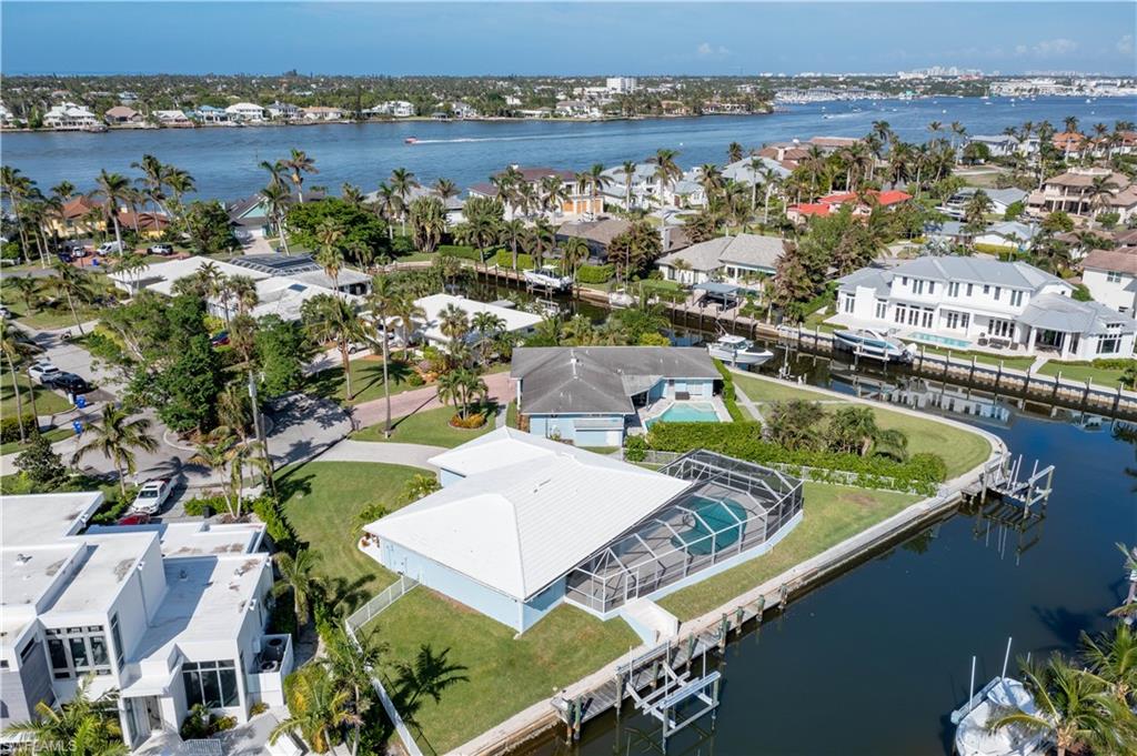 ROYAL HARBOR - Residential