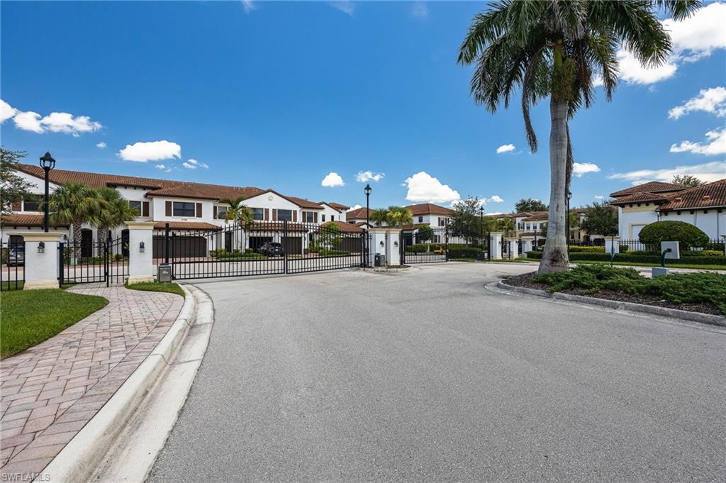 PORTOFINO SPRINGS - Residential