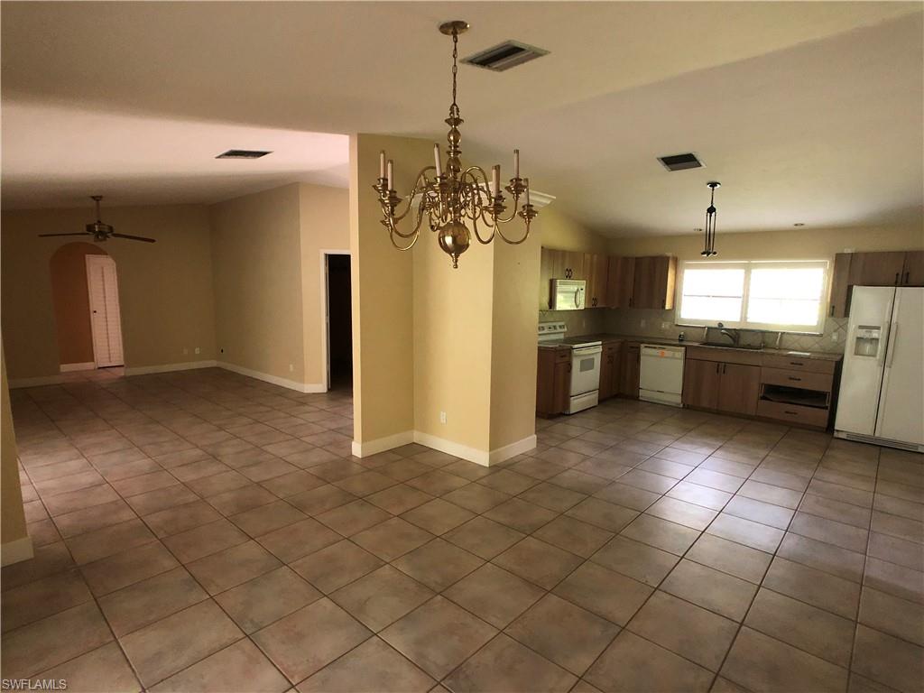 LOGAN WOODS - Residential