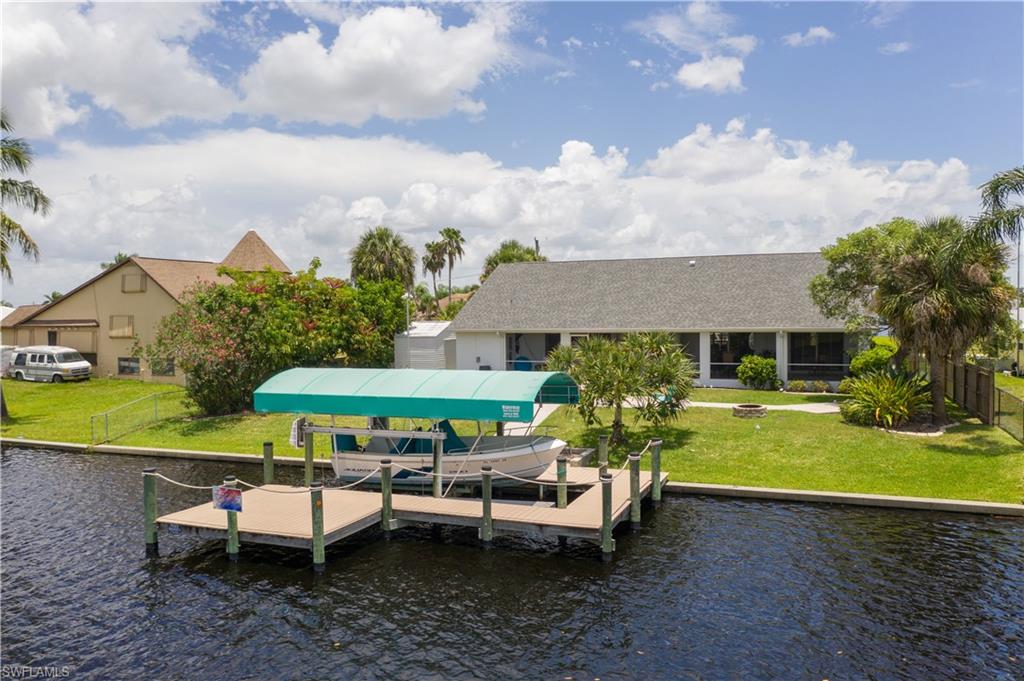 FORT MYERS SHORES - Residential