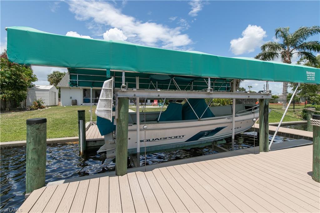 FORT MYERS SHORES - Residential