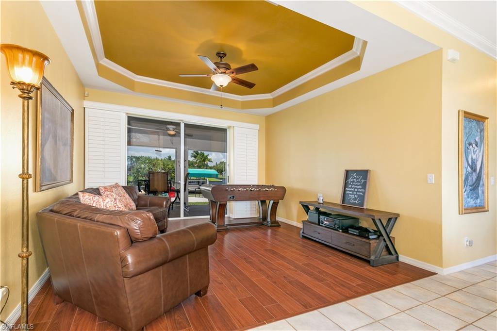 FORT MYERS SHORES - Residential
