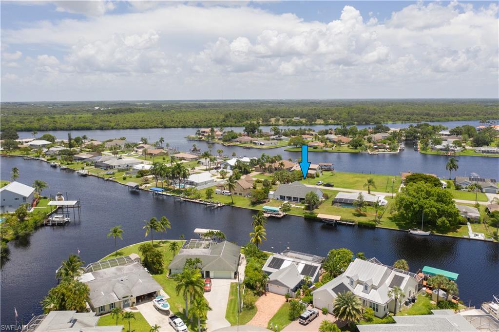 FORT MYERS SHORES - Residential