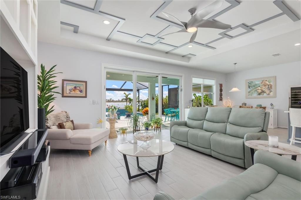 WATERVIEW LANDING - Residential