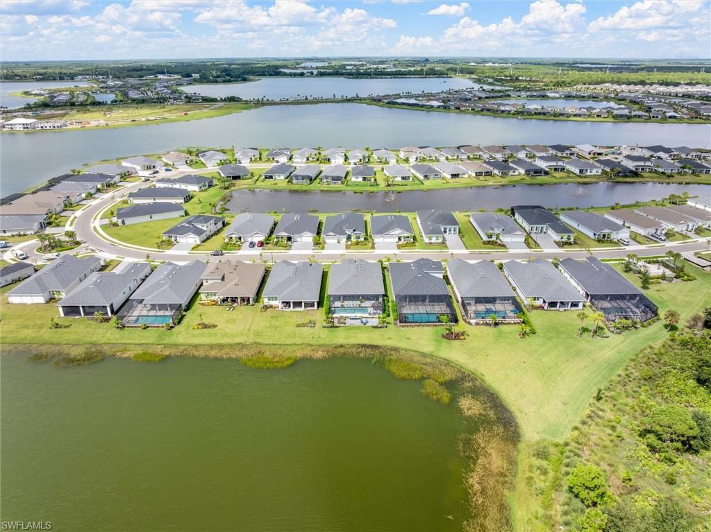 WATERVIEW LANDING - Residential