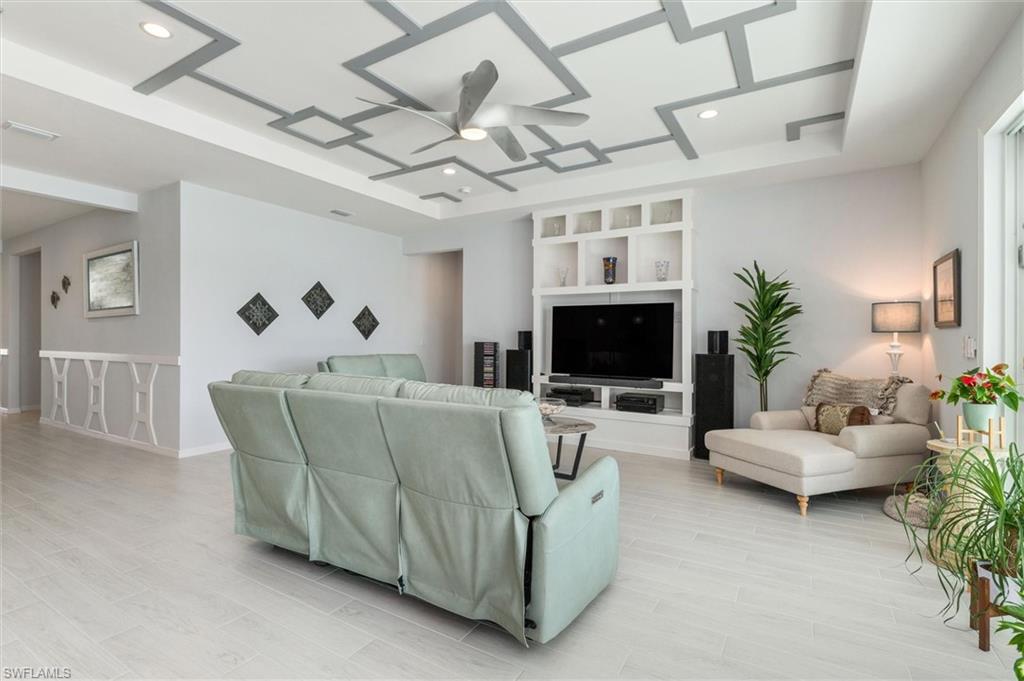 WATERVIEW LANDING - Residential