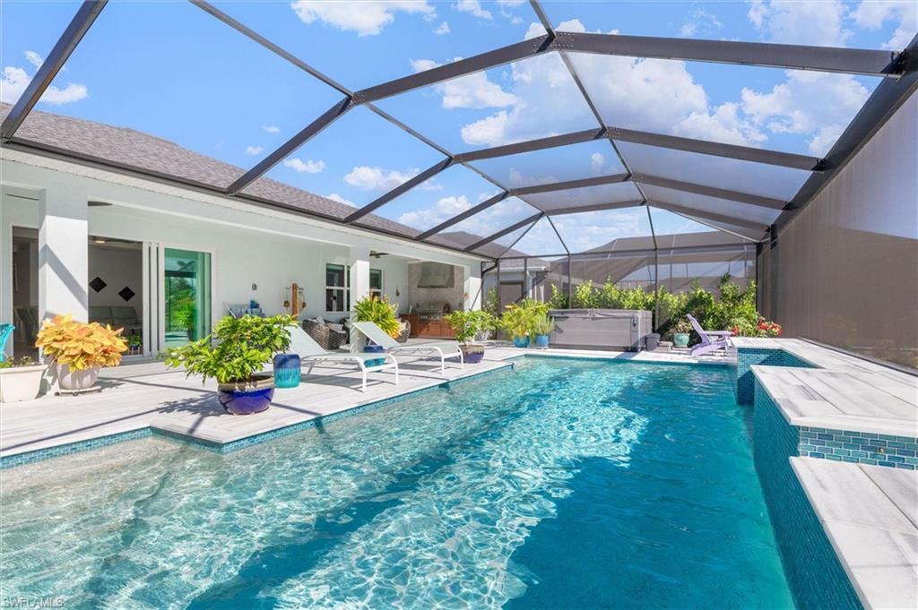 WATERVIEW LANDING - Residential