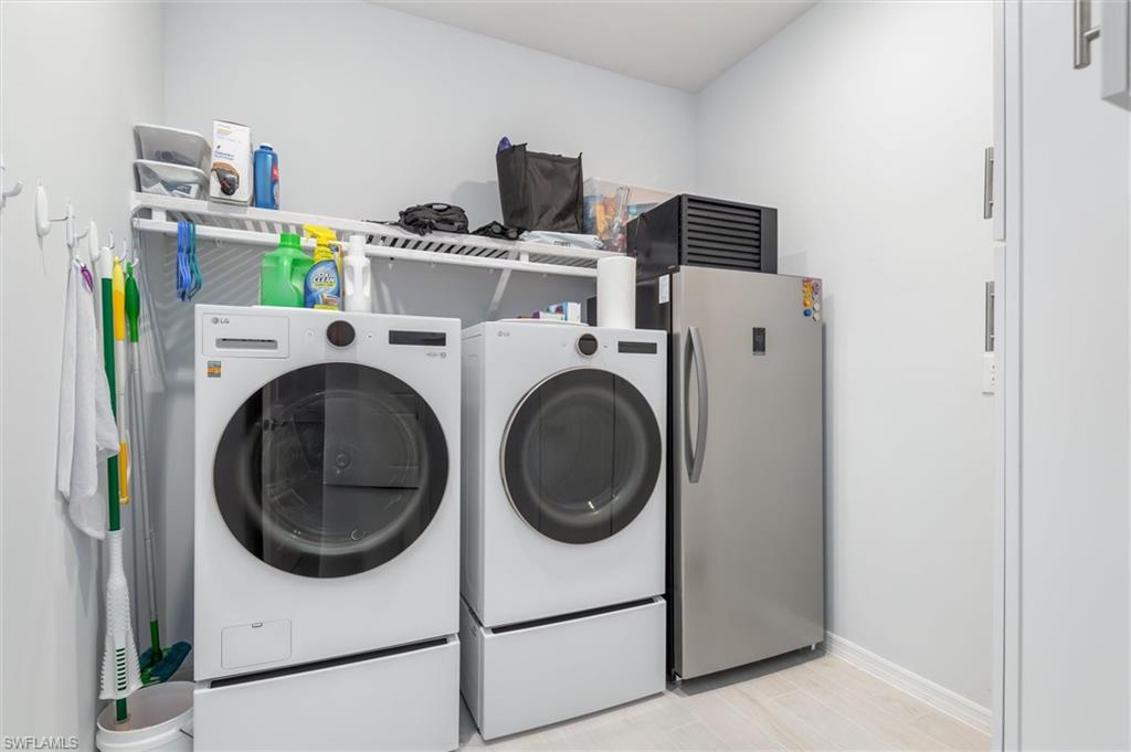 WATERVIEW LANDING - Residential