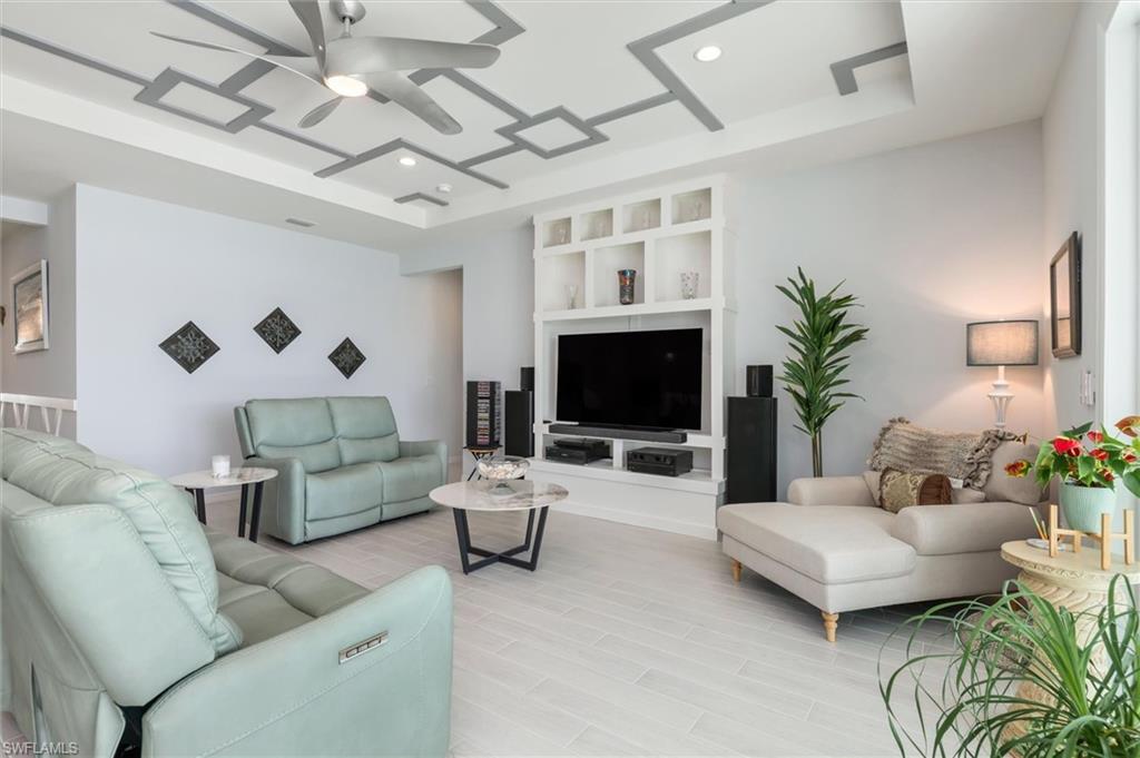 WATERVIEW LANDING - Residential