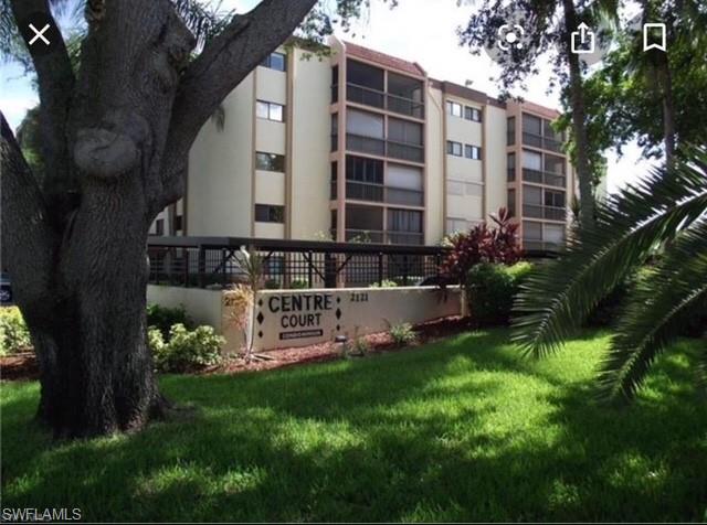 CENTRE COURT CONDO - Residential