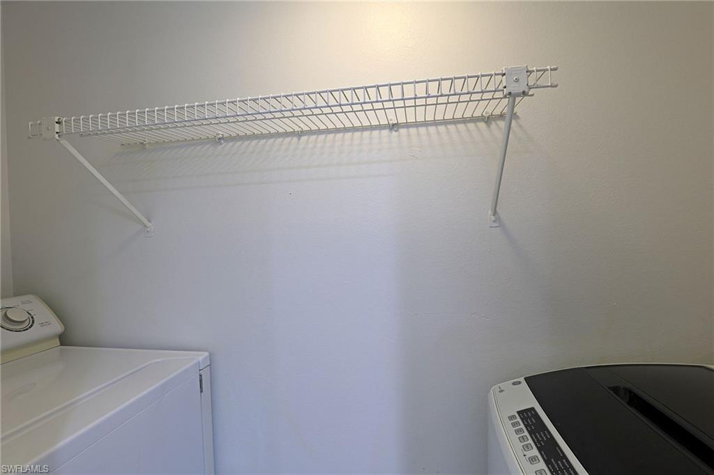 PARKWOODS TOWNHOUSE COMMUNITY - Residential Lease