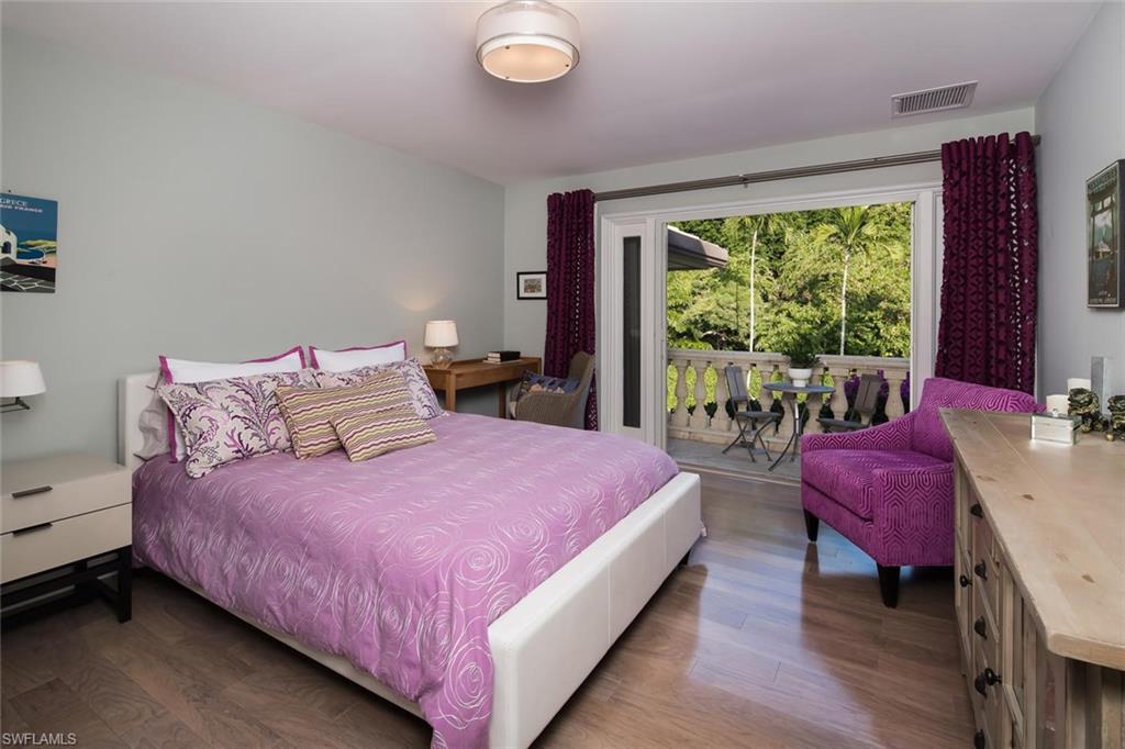 BAY COLONY SHORES - Residential