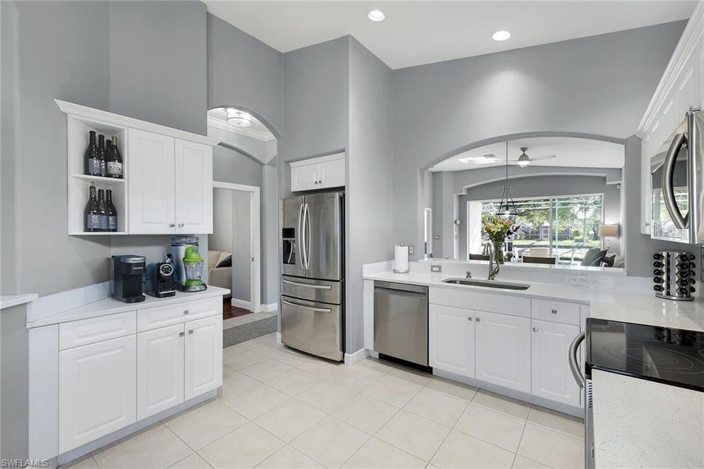 IBIS COVE - Residential