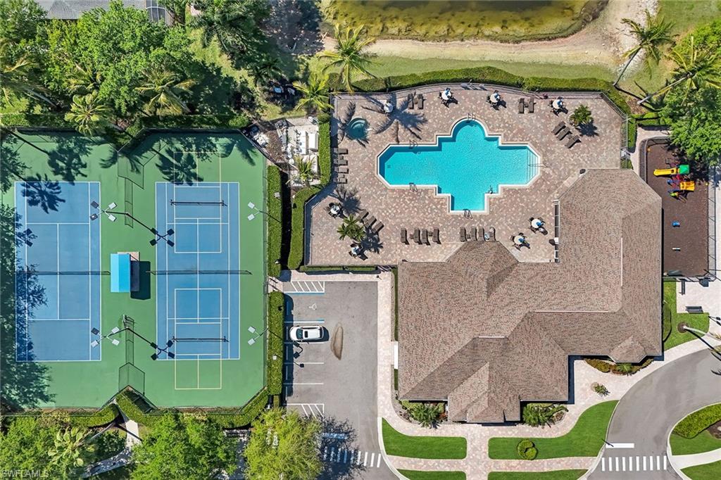 IBIS COVE - Residential