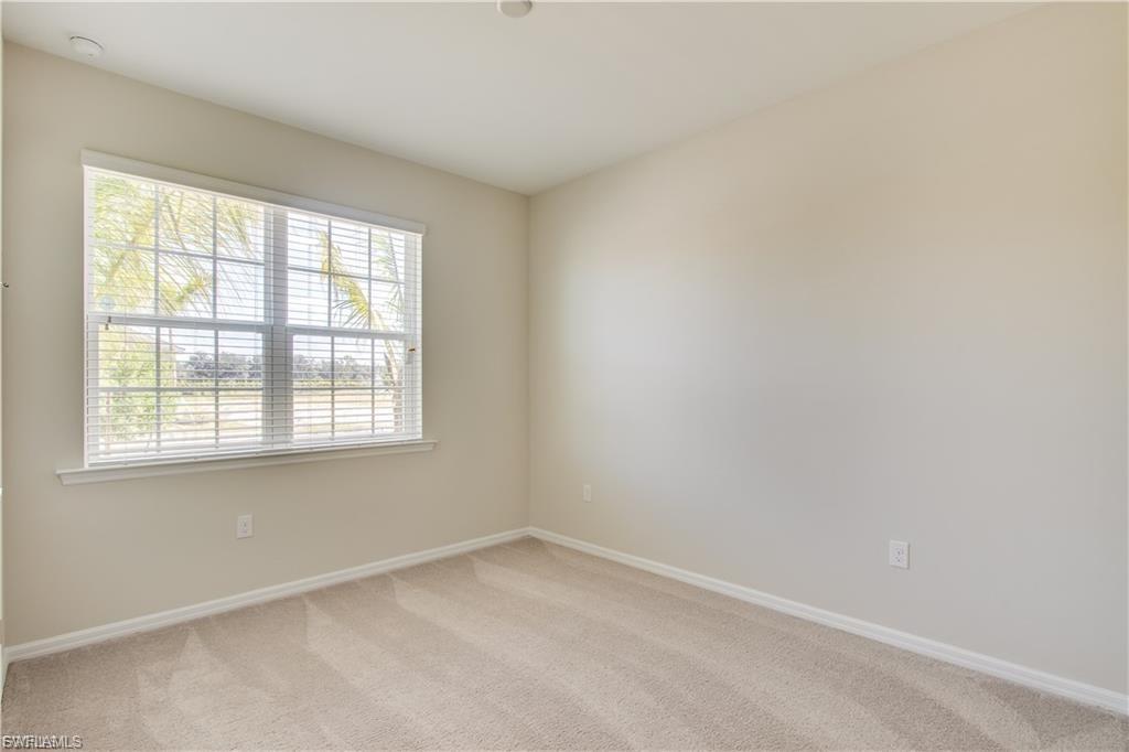 VENETIAN POINTE - Residential Lease