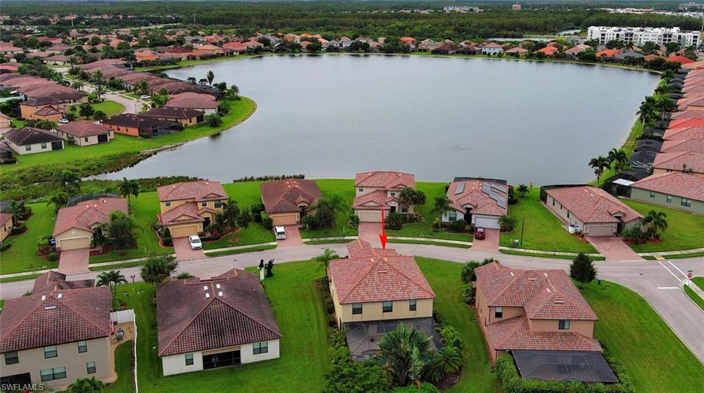 PROMENADE WEST - Residential