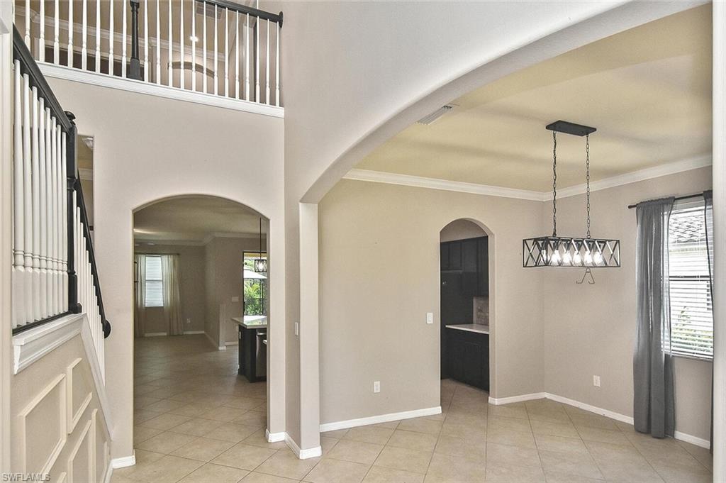 PROMENADE WEST - Residential