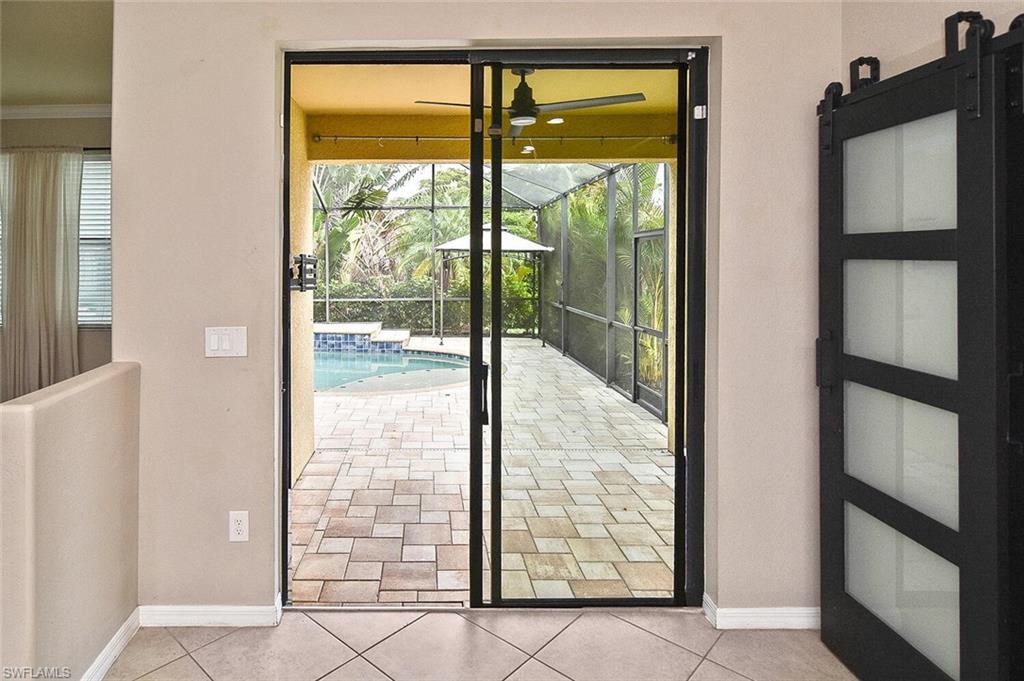 PROMENADE WEST - Residential