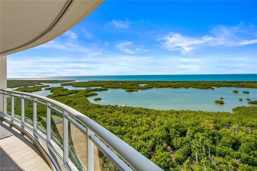 KALEA BAY TOWER 300 - Residential