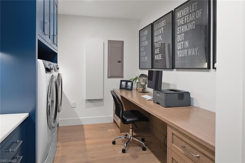 KALEA BAY TOWER 300 - Residential