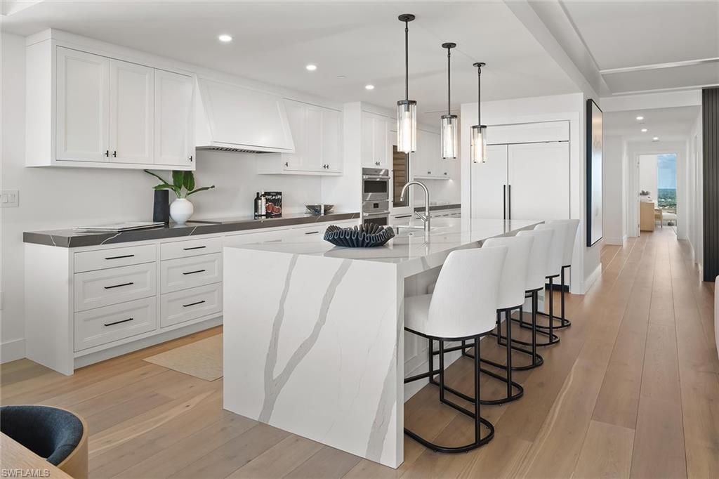 KALEA BAY TOWER 300 - Residential