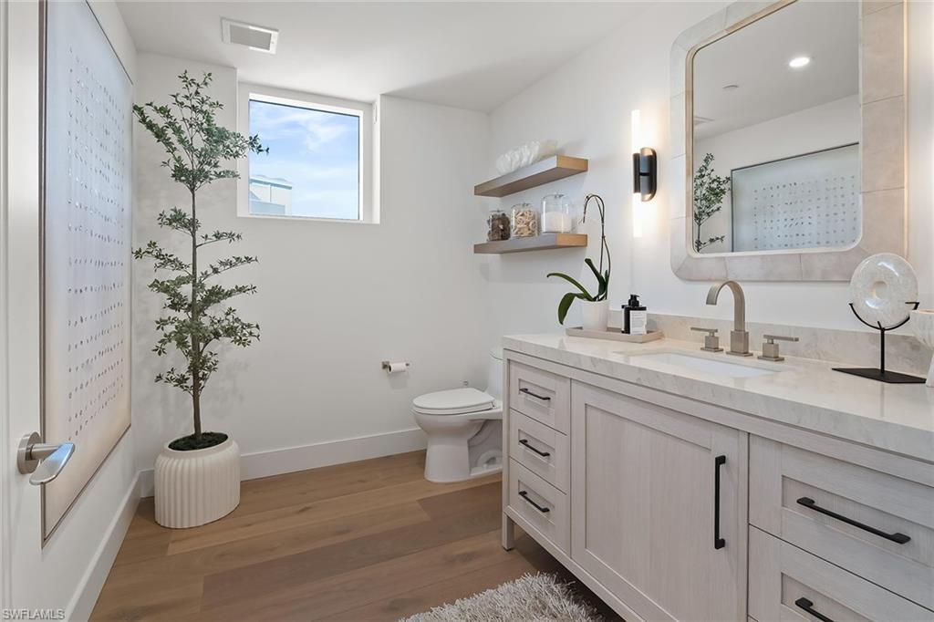 KALEA BAY TOWER 300 - Residential