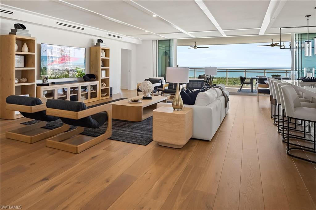 KALEA BAY TOWER 300 - Residential