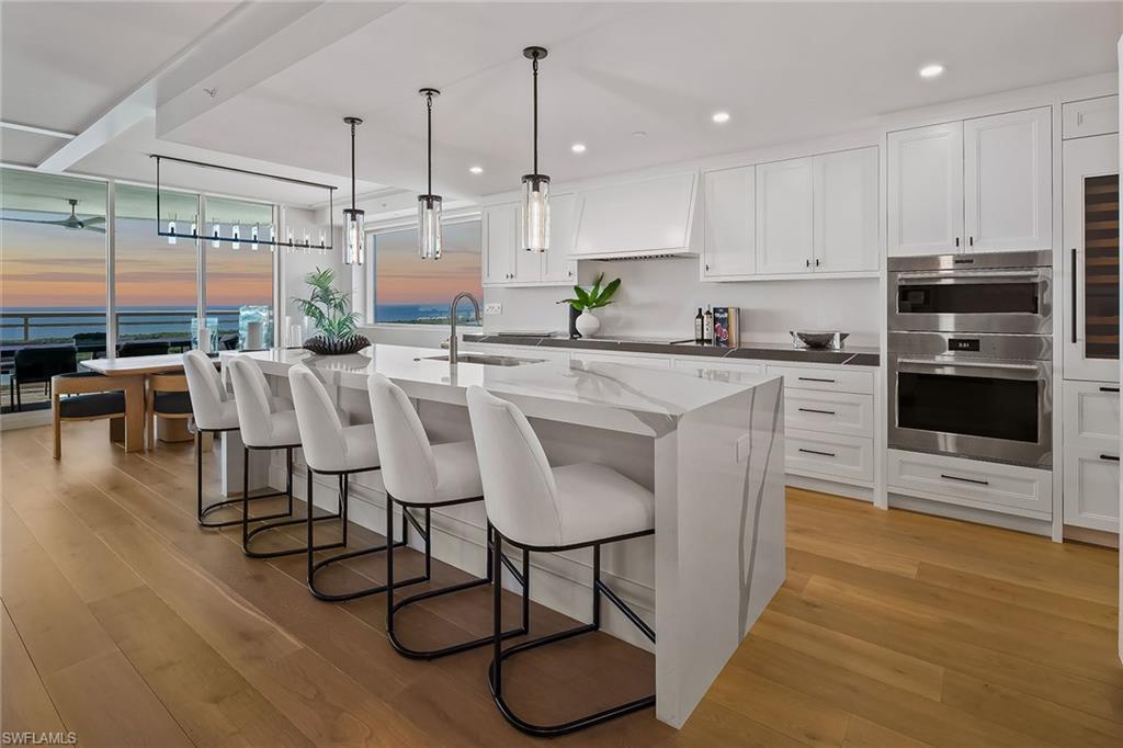 KALEA BAY TOWER 300 - Residential