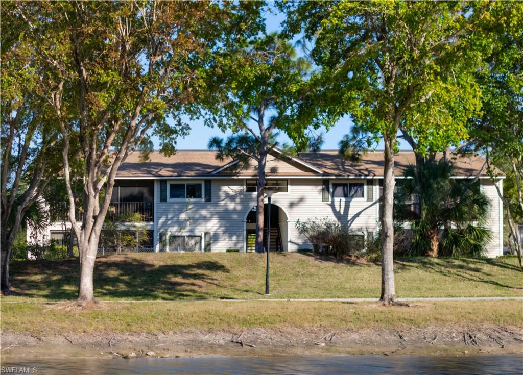 8171 S Woods CIR 8