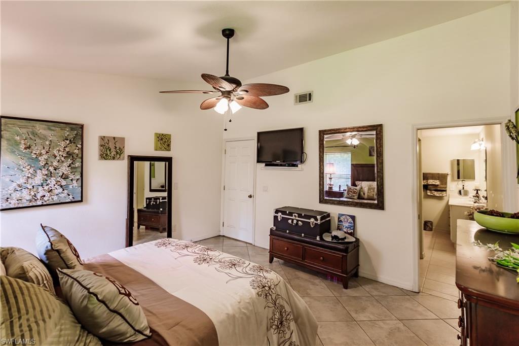 SABAL SPRINGS GOLF AND RACQUET CLUB - Residential