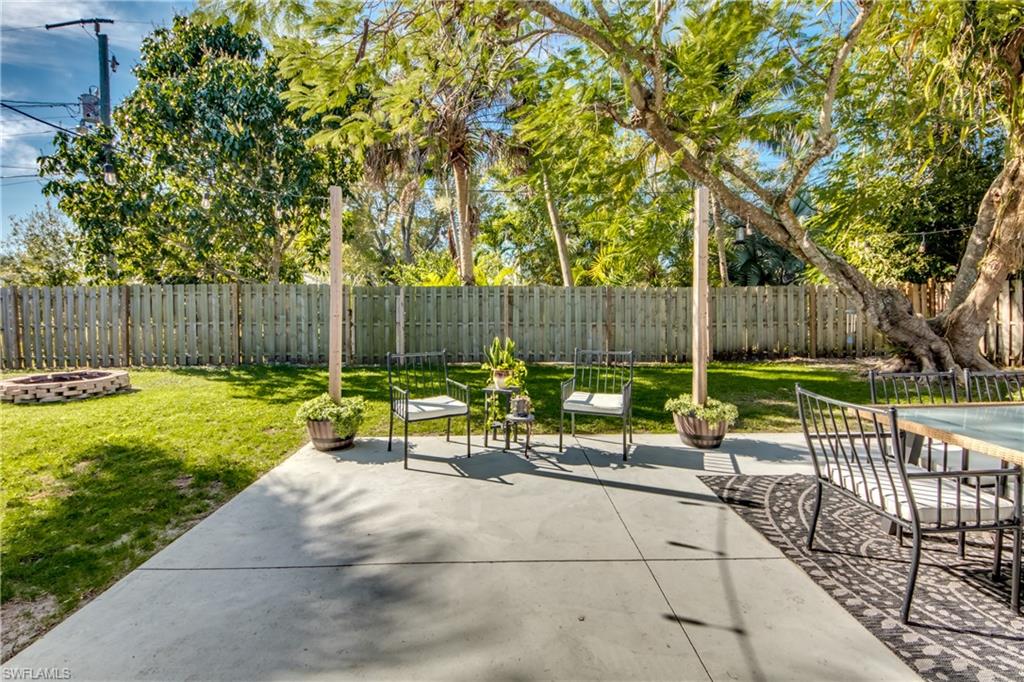 PALM CITY PARK - Residential