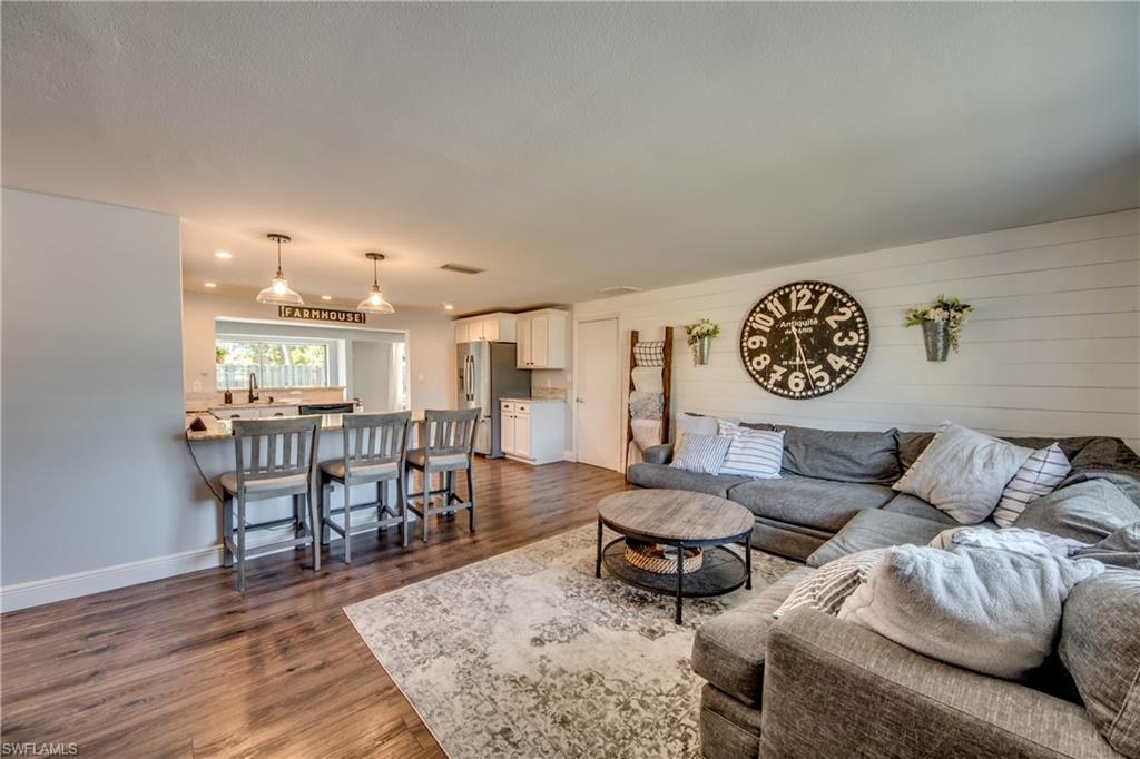 PALM CITY PARK - Residential