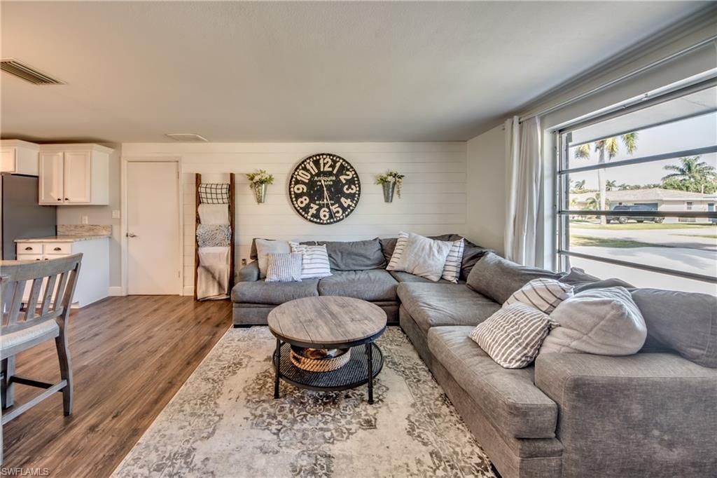 PALM CITY PARK - Residential