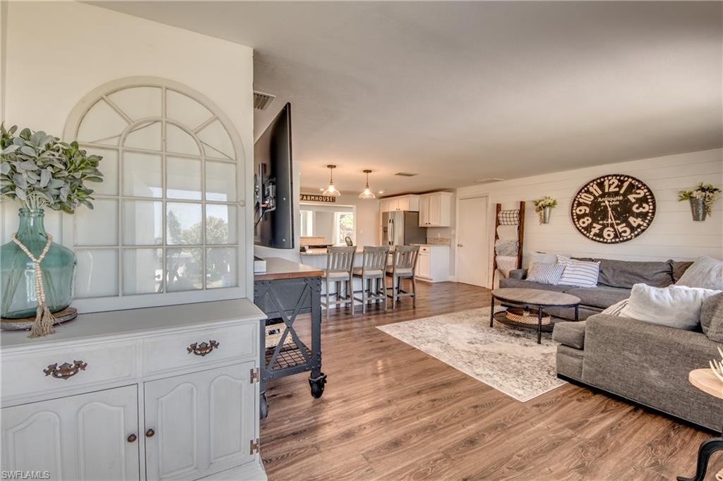 PALM CITY PARK - Residential