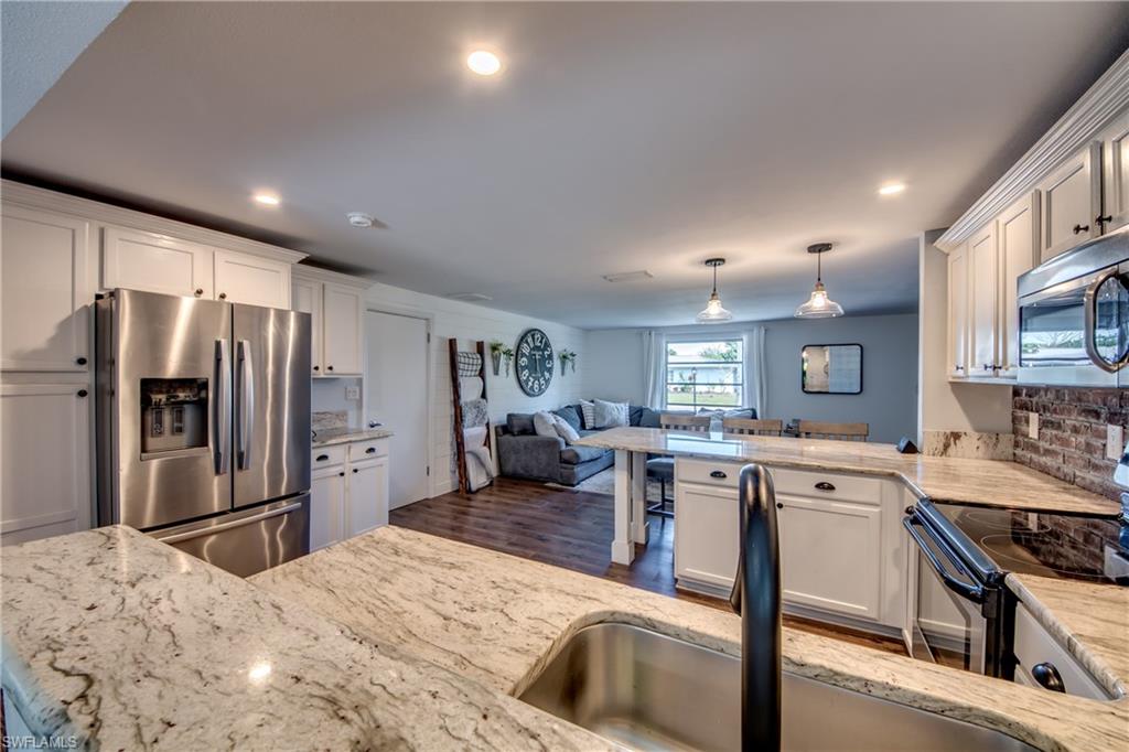 PALM CITY PARK - Residential