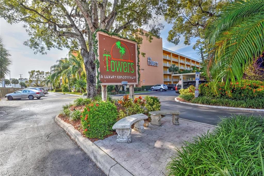 TOWERS CONDO - Residential