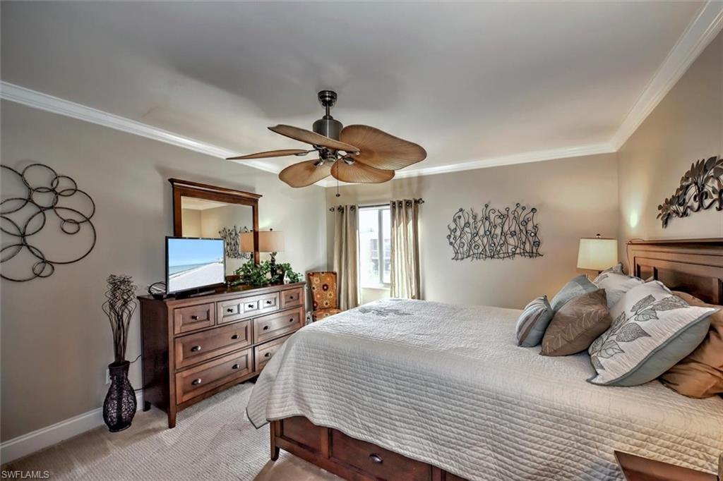 TOWERS CONDO - Residential