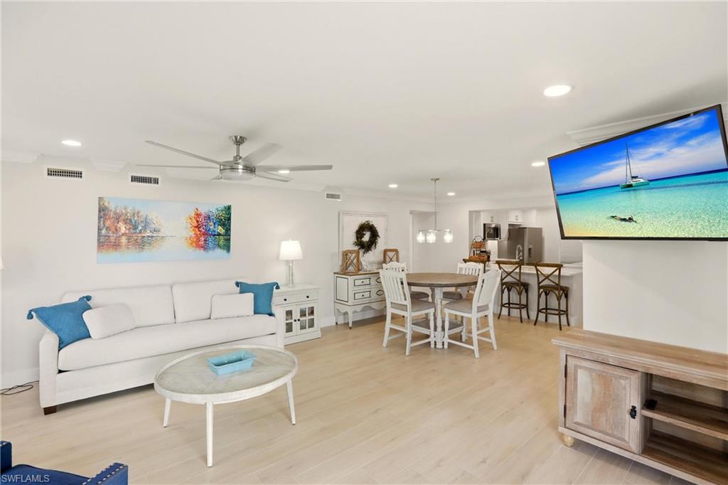 SANDARAC CONDO - Residential