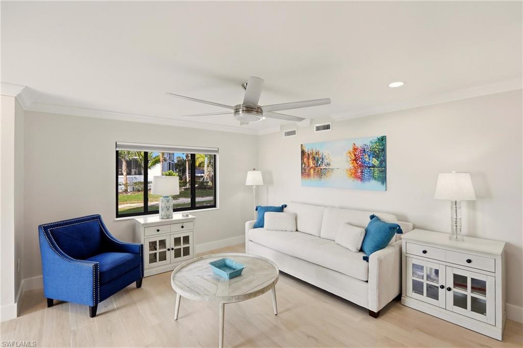 SANDARAC CONDO - Residential