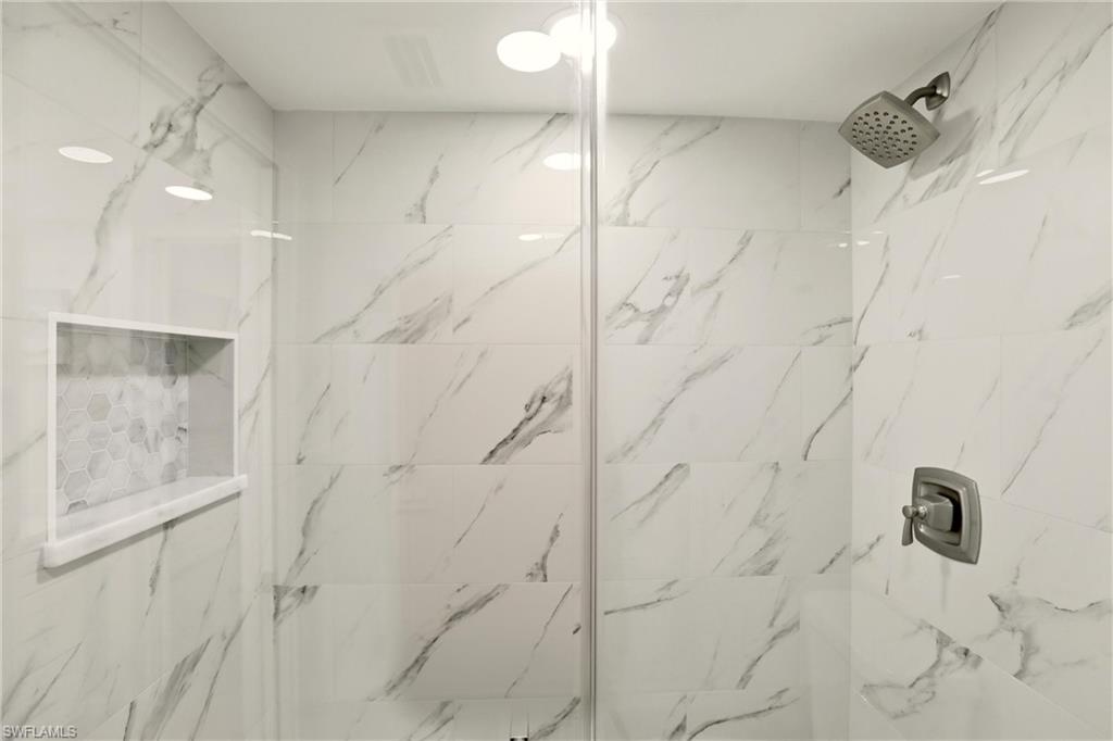 SANDARAC CONDO - Residential