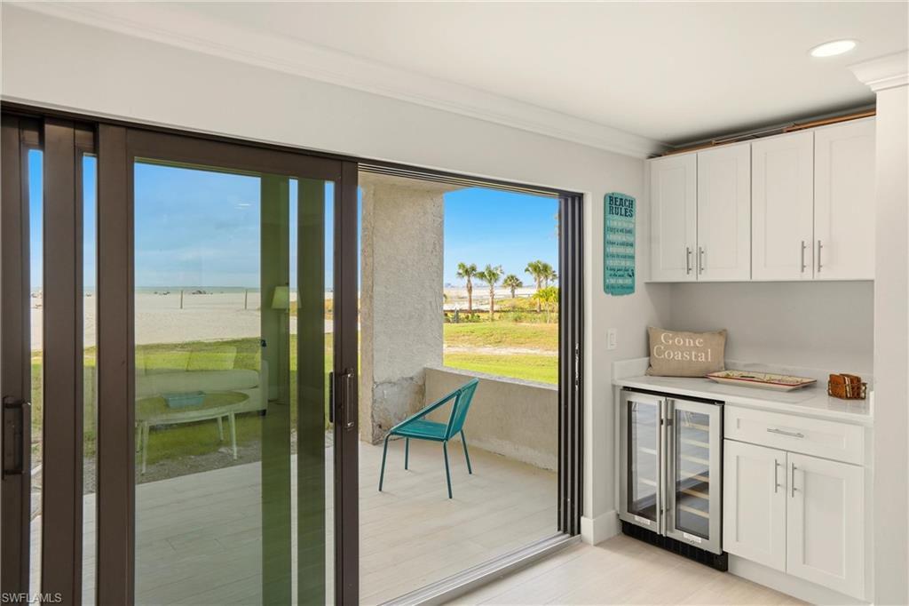 SANDARAC CONDO - Residential