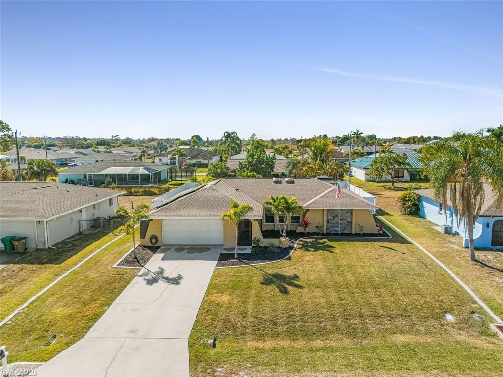 CAPE CORAL - Residential