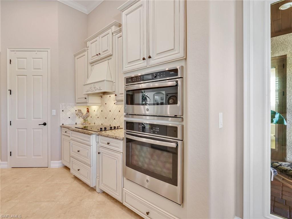 BONITA NATIONAL GOLF AND COUNTRY CLUB - Residential