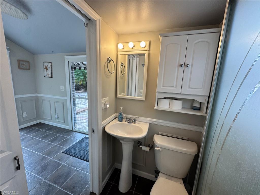 RIVERBEND MOTORCOACH RESORT - Land